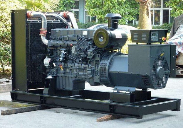 辉县全新本田150kw大型柴油发电机组